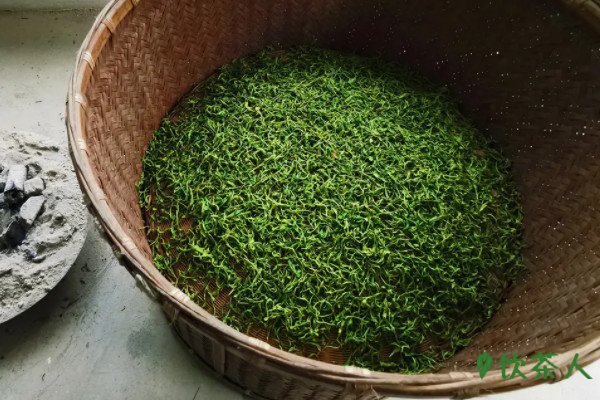 杀青是什么意思，杀青的含义是指什么(制茶首道工序)